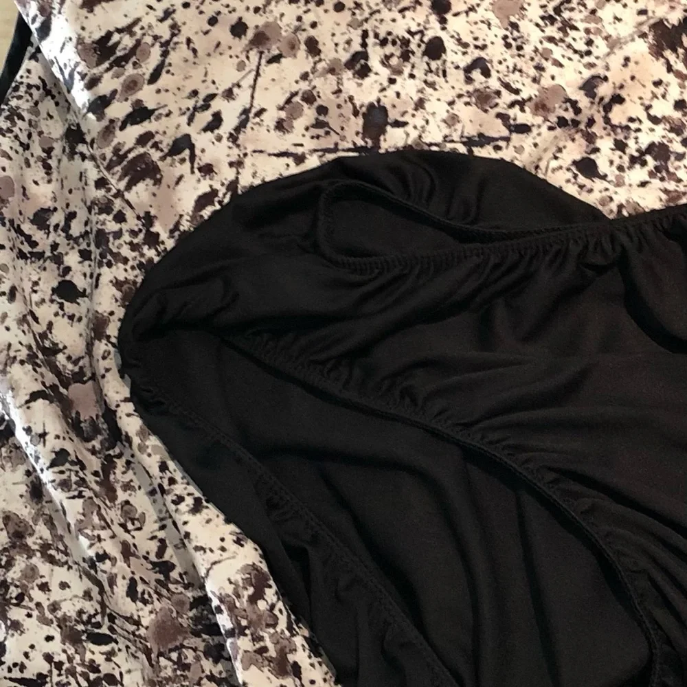 Calvin Klein Performance Women’s Print Athletic Shorts Sz 3X - Picture 8 of 8